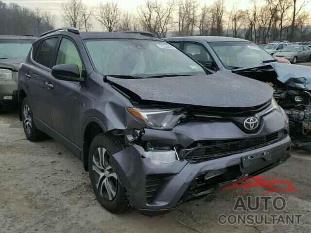 TOYOTA RAV4 2017 - JTMBFREV7HJ702886