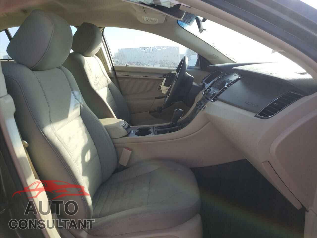 FORD TAURUS 2017 - 1FAHP2D87HG120073