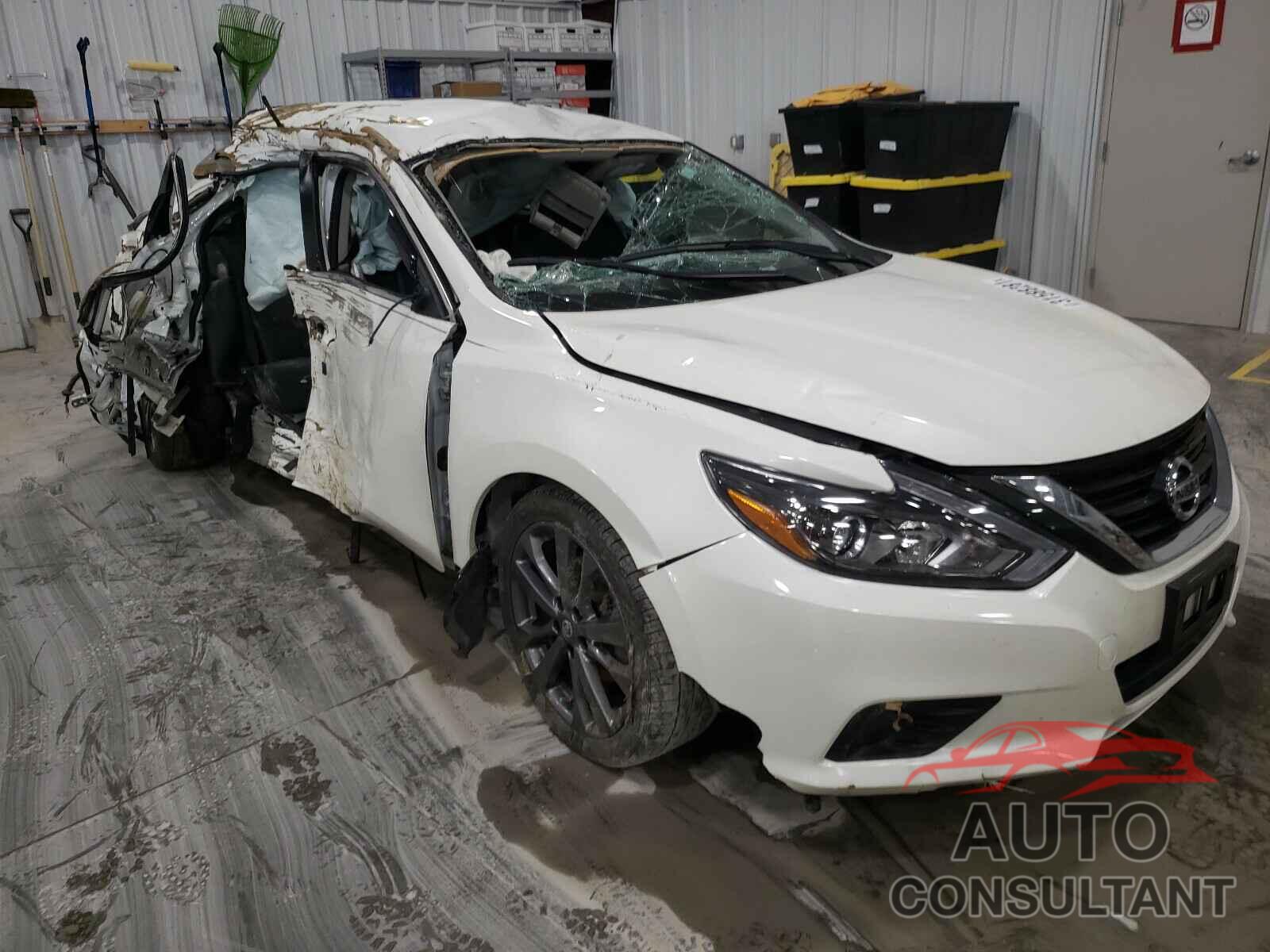 NISSAN ALTIMA 2018 - 1N4AL3AP5JC294168