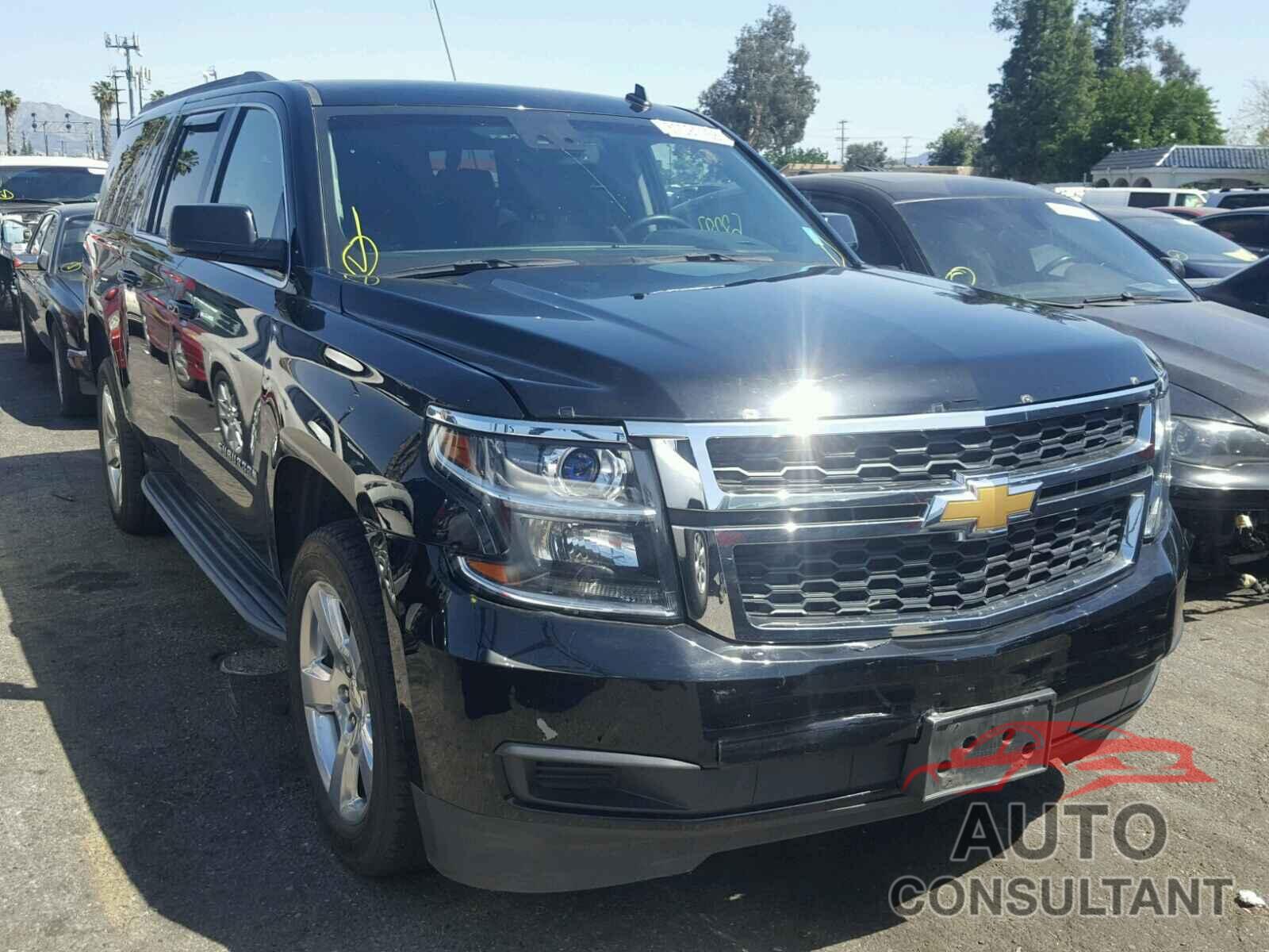 CHEVROLET SUBURBAN 2015 - 1GNSCJKC2FR152693