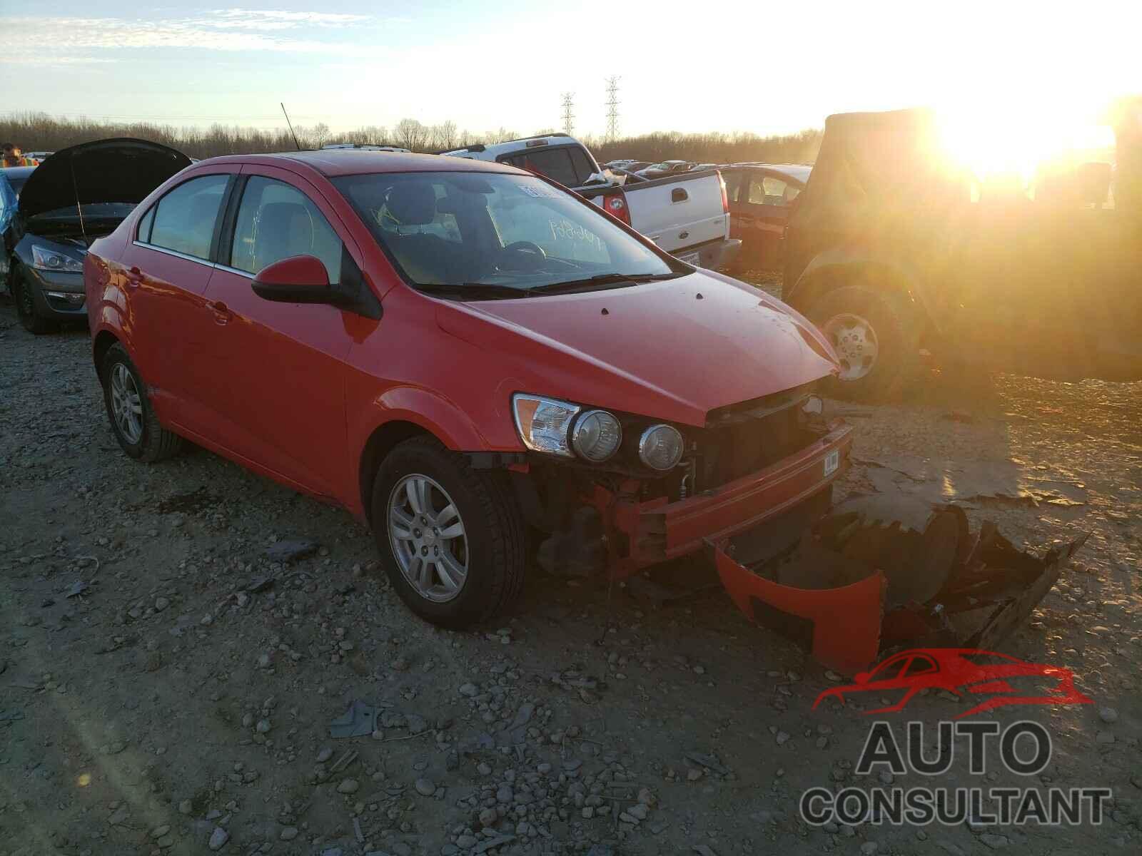 CHEVROLET SONIC 2015 - 1GNKRJKD6HJ209244