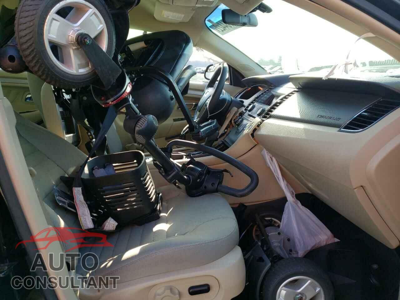 FORD TAURUS 2017 - 1FAHP2D88HG146097