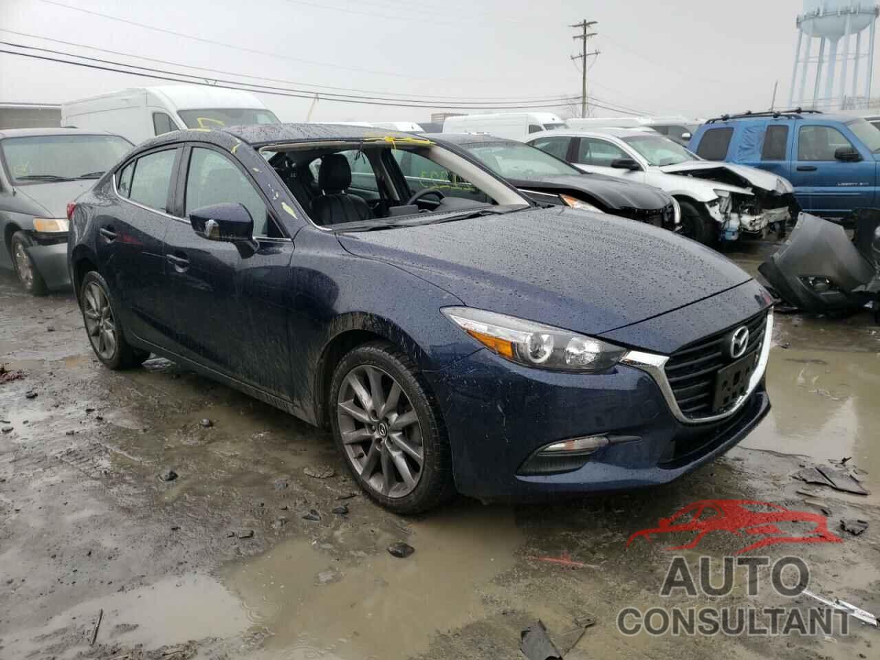 MAZDA 3 2018 - 3MZBN1V31JM210847