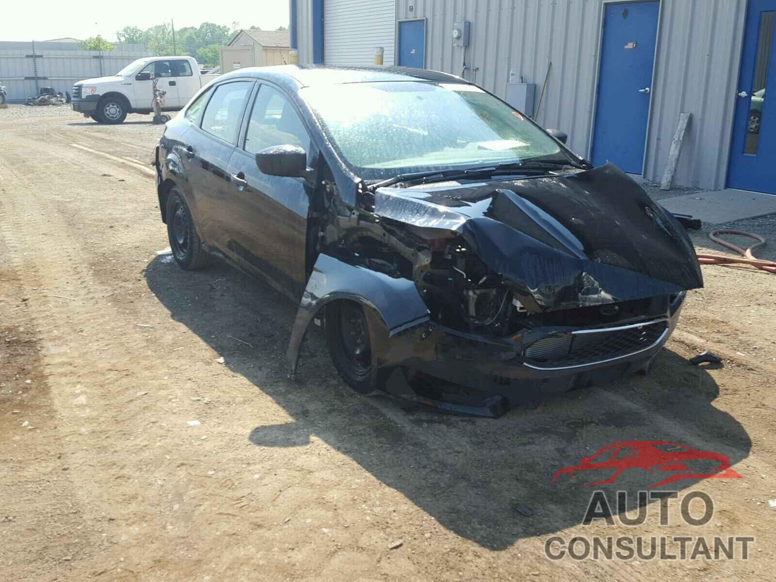 FORD FOCUS 2017 - 1FADP3E28HL340408