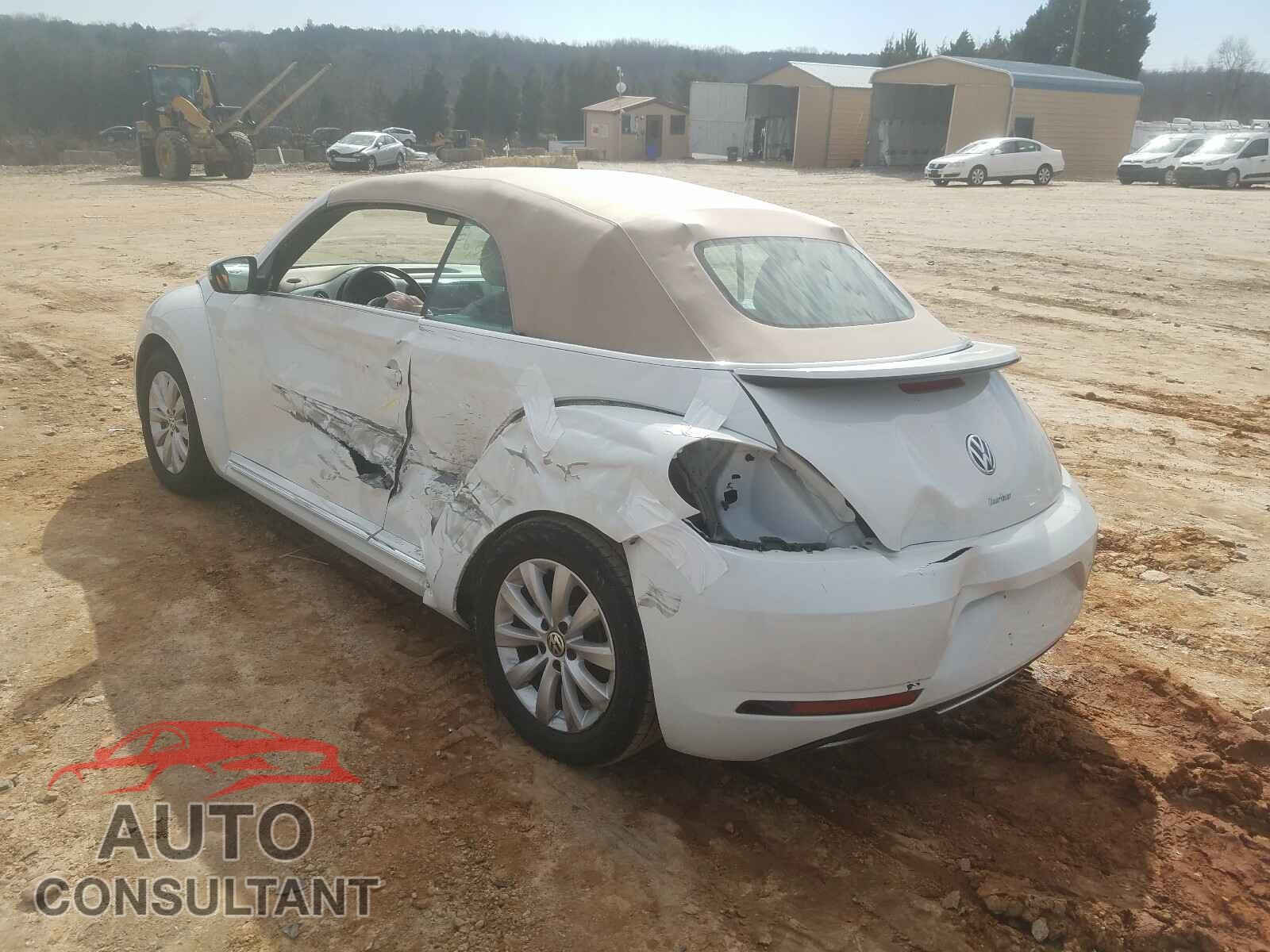 VOLKSWAGEN BEETLE 2017 - 3VW517AT9HM802475