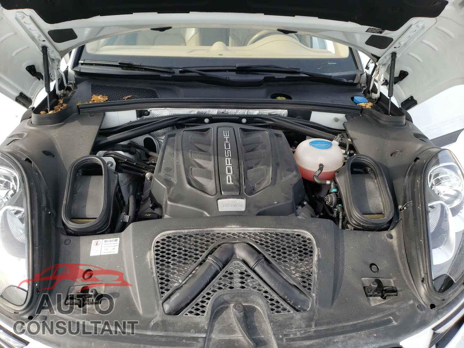 PORSCHE MACAN 2016 - WP1AB2A55GLB49922
