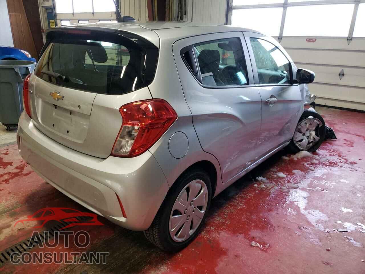 CHEVROLET SPARK 2017 - KL8CB6SA4HC840365
