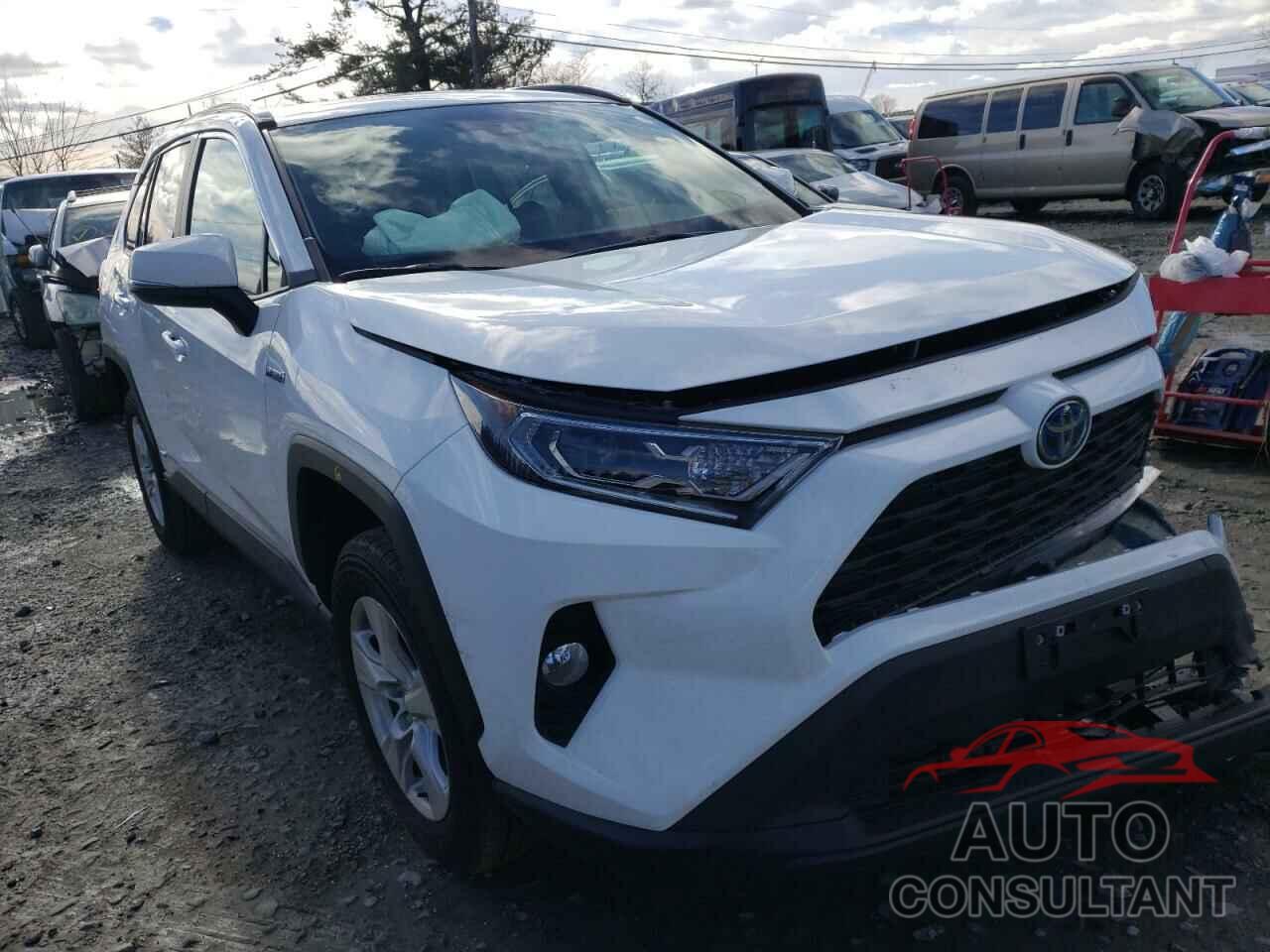 TOYOTA RAV4 2021 - 2T3R6RFV0MW013524