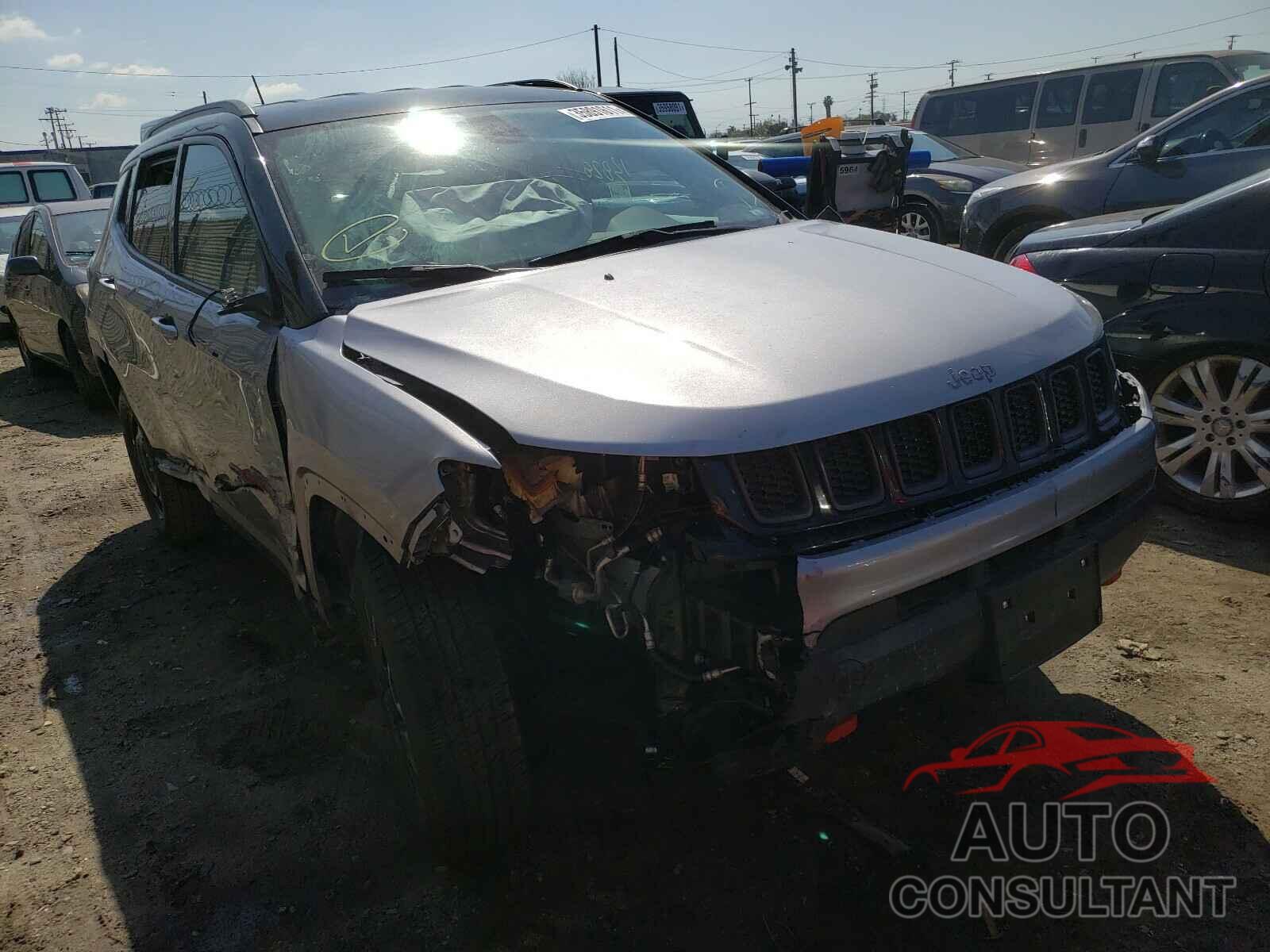 JEEP COMPASS 2020 - 3C4NJDDB2LT170731