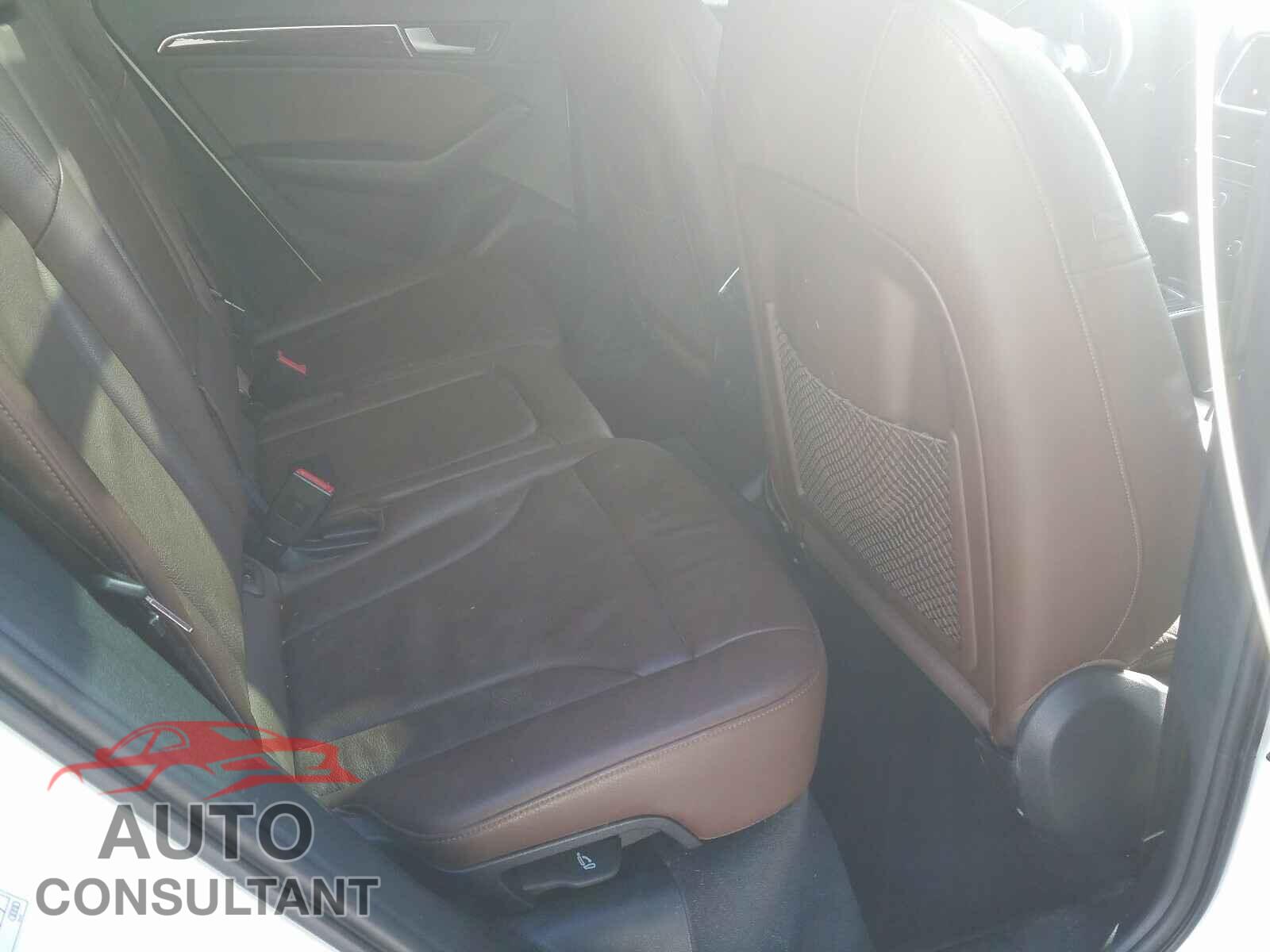AUDI Q5 2017 - WA1C2AFP3HA042759