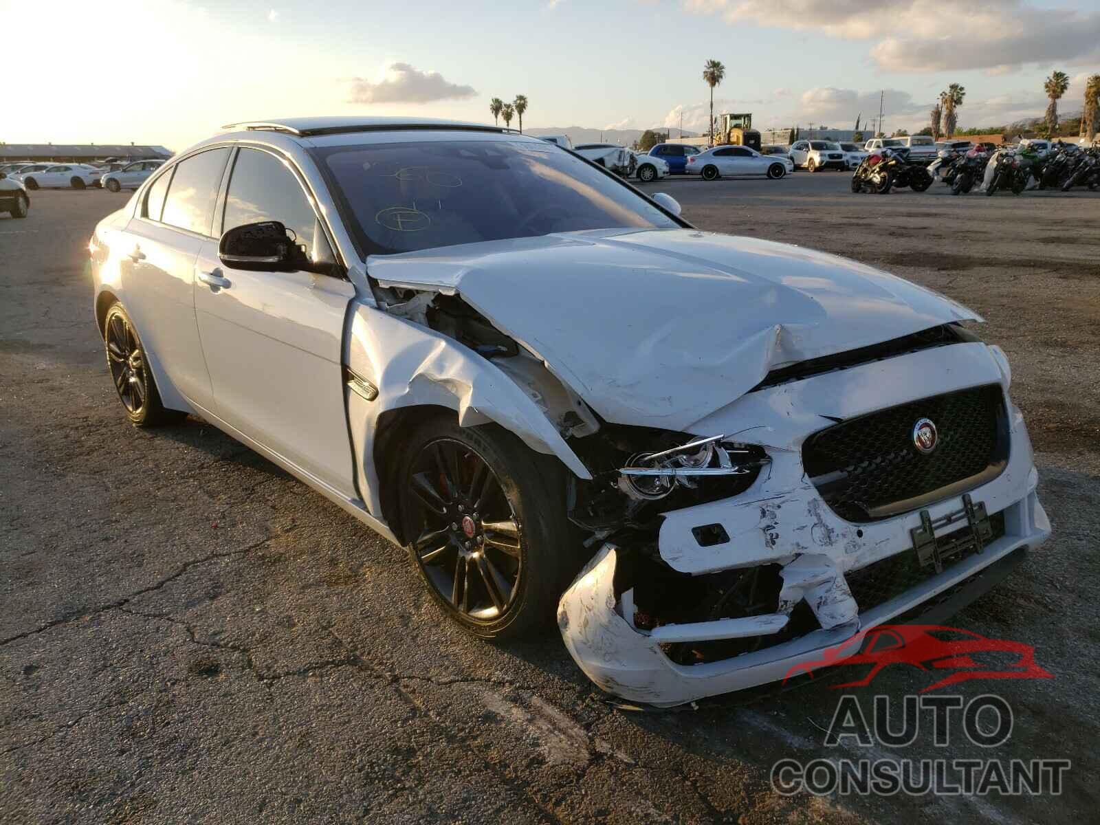 JAGUAR XE 2017 - SAJAE4BG5HA950434