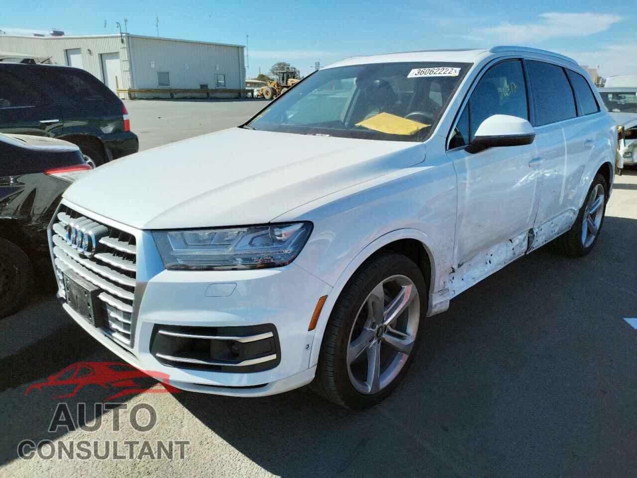 AUDI Q7 2019 - WA1VAAF76KD008879