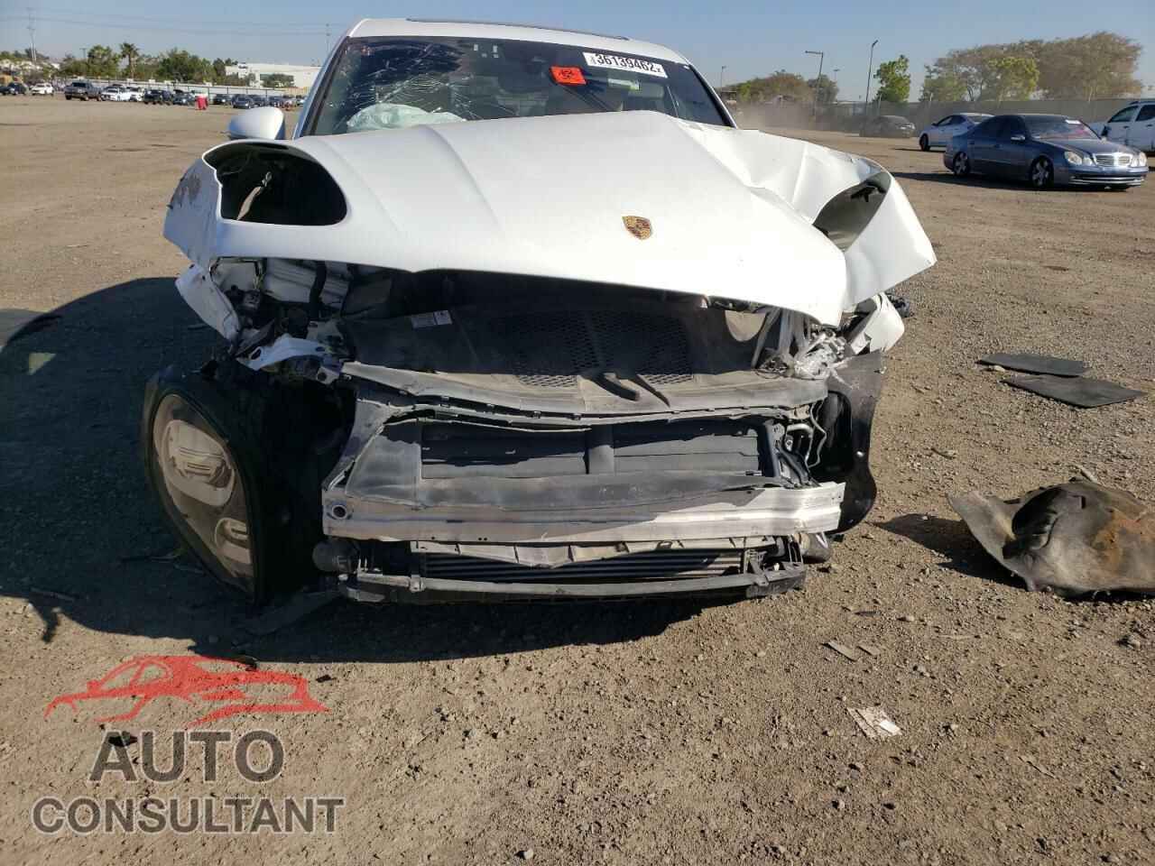 PORSCHE MACAN 2018 - WP1AA2A55JLB08832