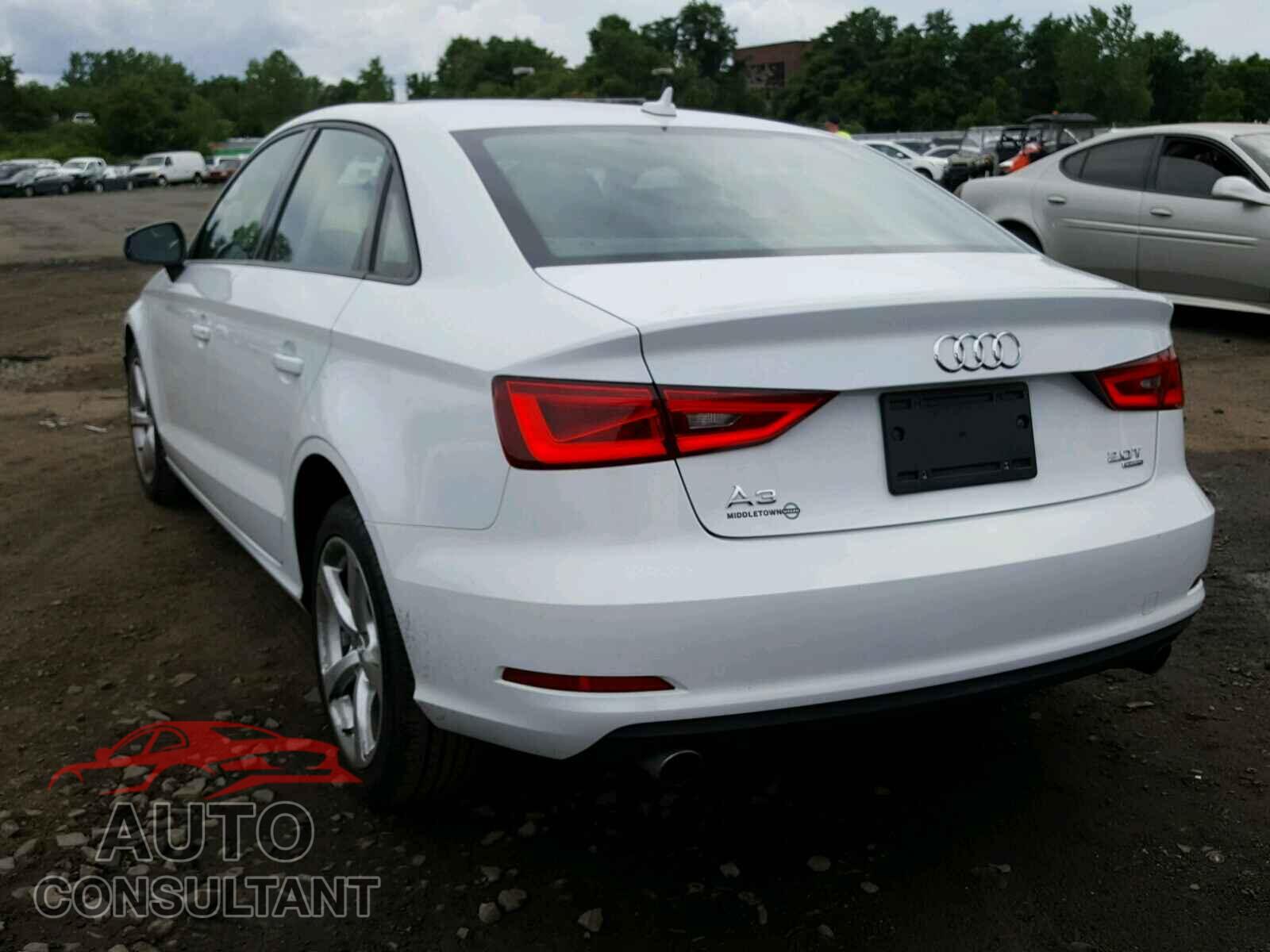 AUDI A3 2015 - WAUBFGFF4F1041498
