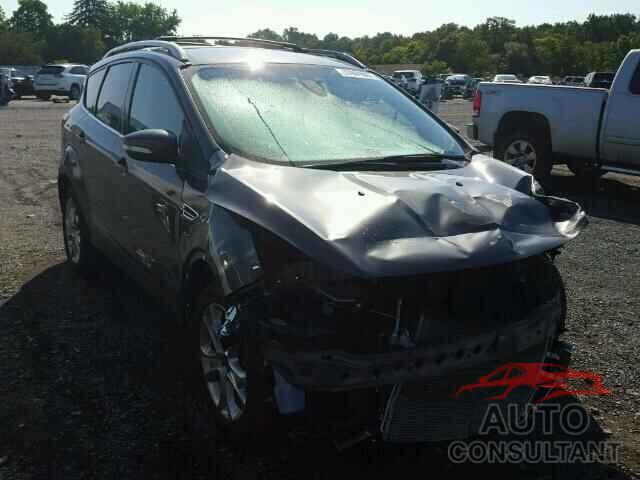 FORD ESCAPE 2015 - 1FMCU9J91FUA86869