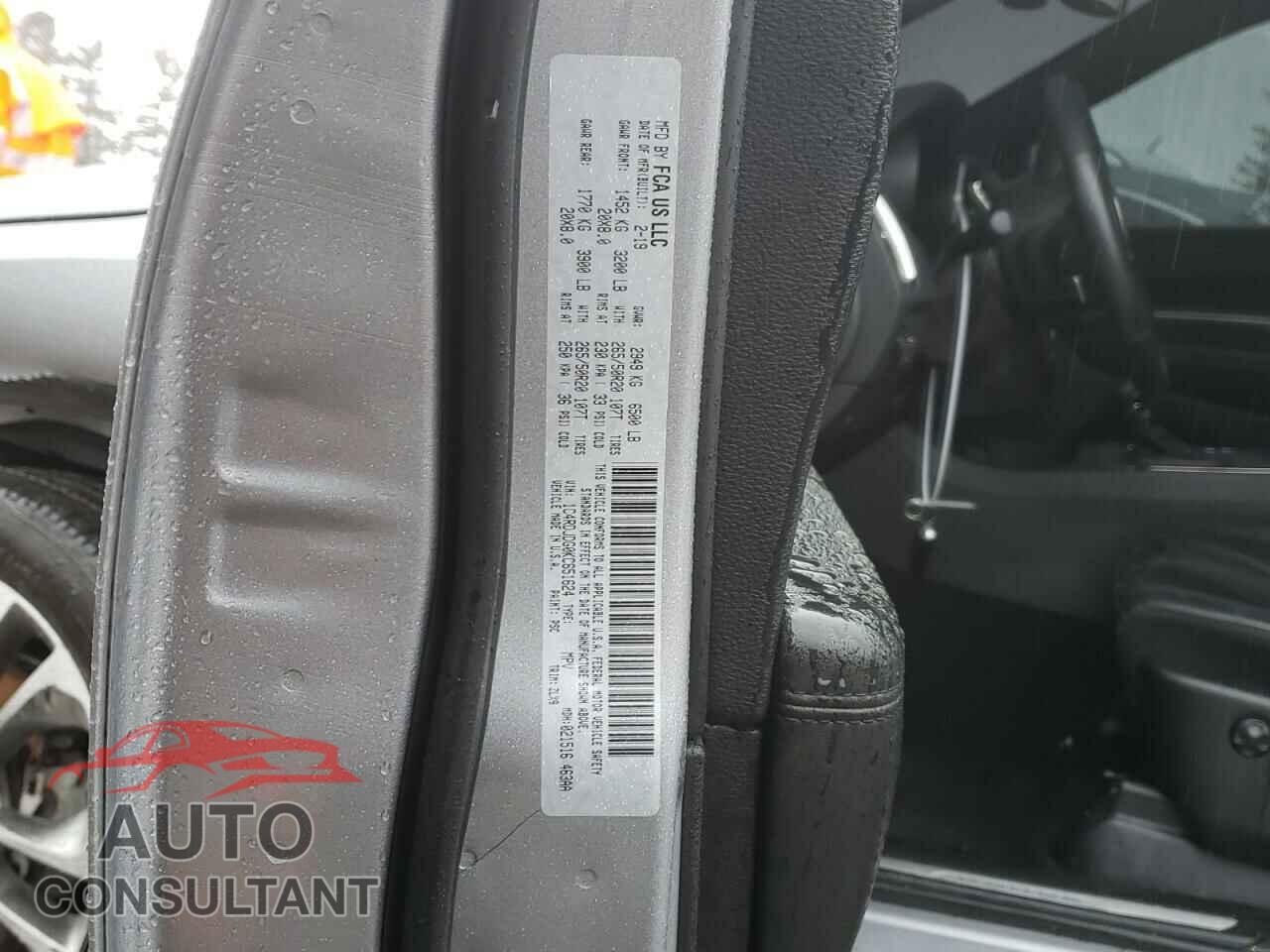 DODGE DURANGO 2019 - 1C4RDJDG0KC651624