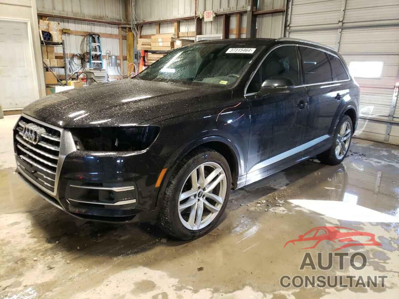 AUDI Q7 2018 - WA1VAAF78JD049948