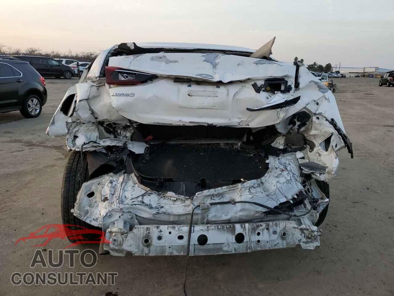 MAZDA 3 2017 - 3MZBN1U74HM110787