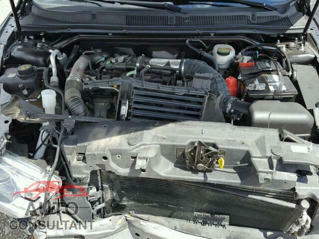 FORD TAURUS 2015 - 1FAHP2E99FG149739