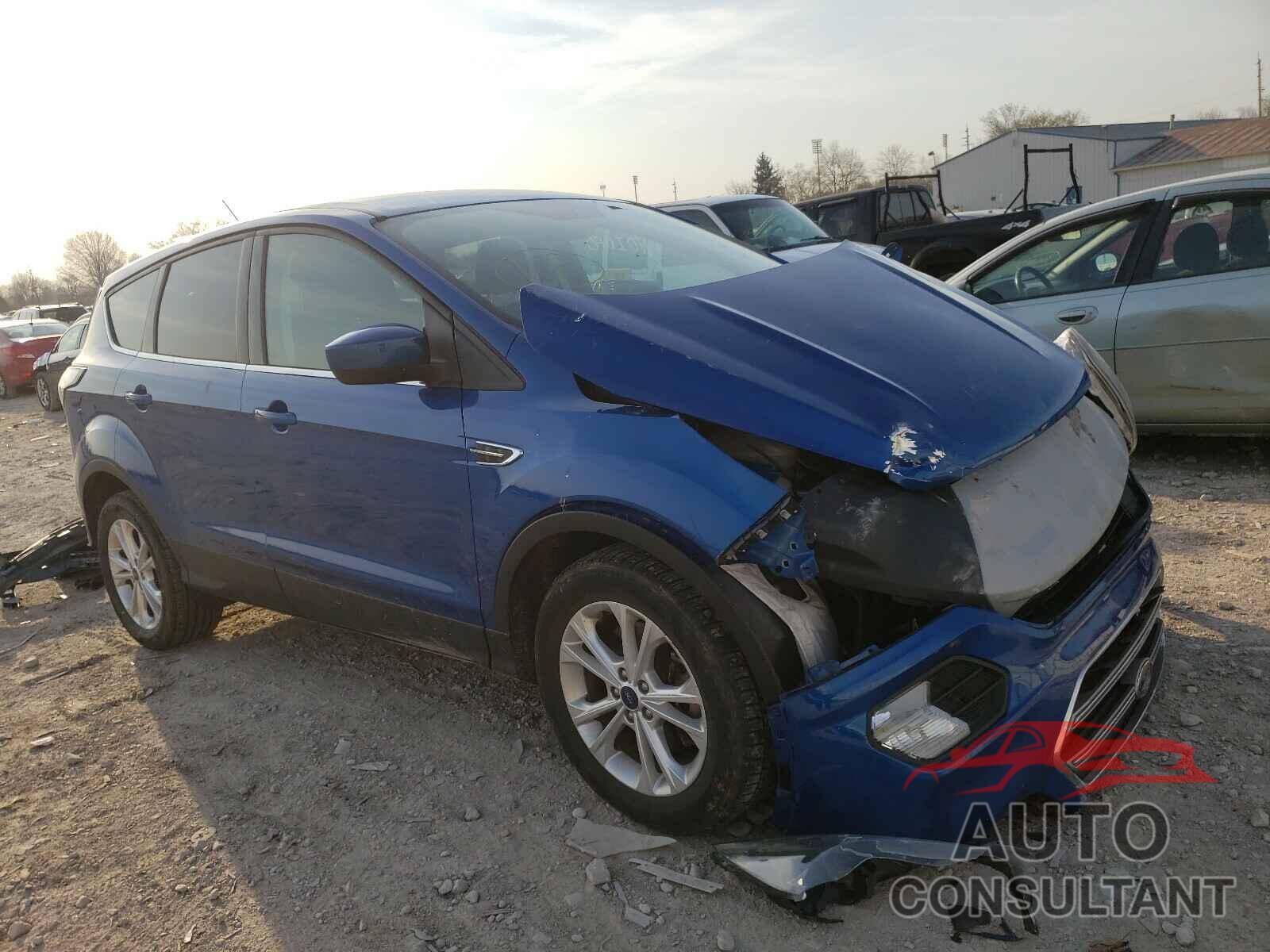 FORD ESCAPE 2017 - 1FMCU9GD6HUC21780