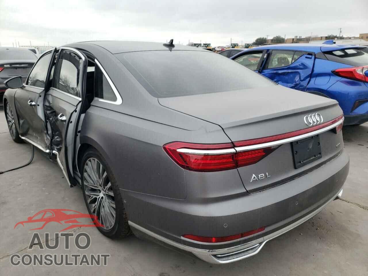 AUDI A8 2019 - WAU8DAF8XKN021175