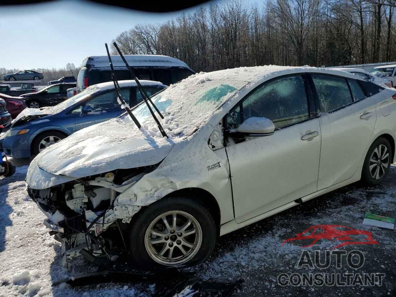 TOYOTA PRIUS 2018 - JTDKARFP6J3077549