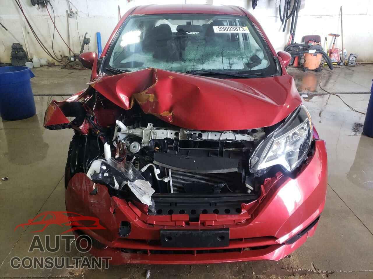 NISSAN VERSA 2018 - 3N1CE2CP3JL361944
