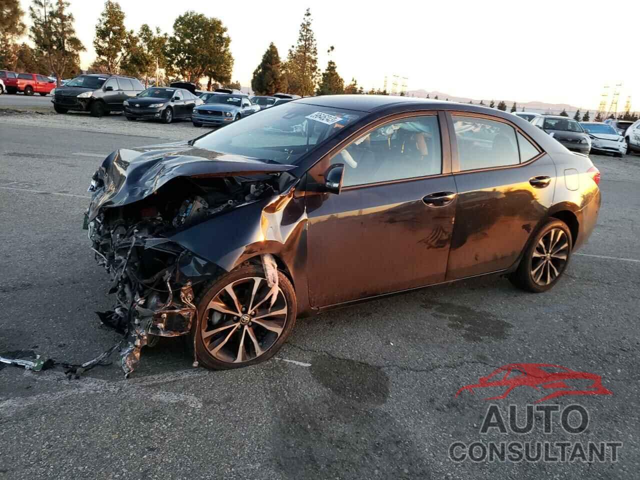 TOYOTA COROLLA 2017 - 5YFBURHE5HP578176