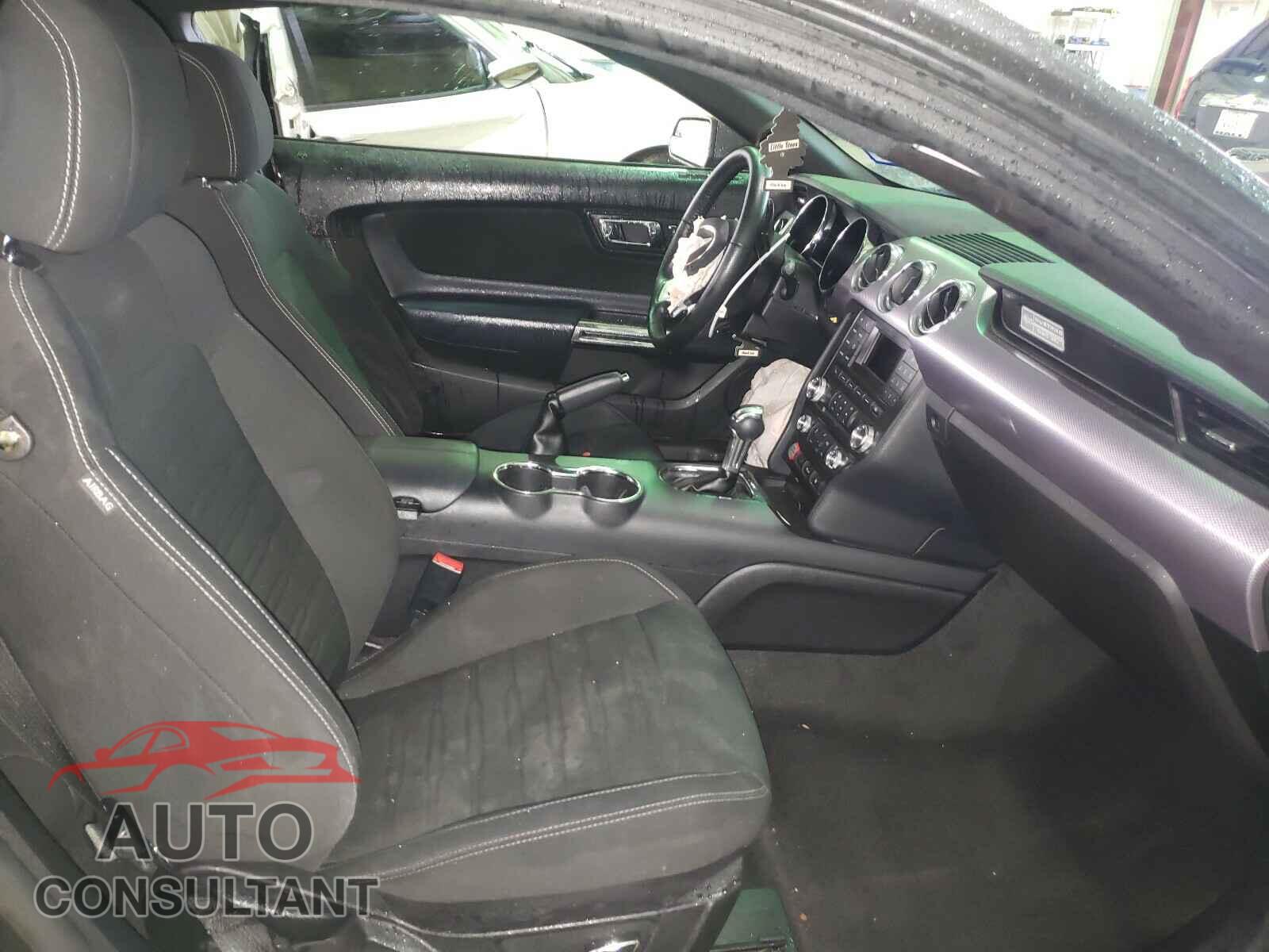 FORD MUSTANG 2017 - 1FA6P8TH2H5256490