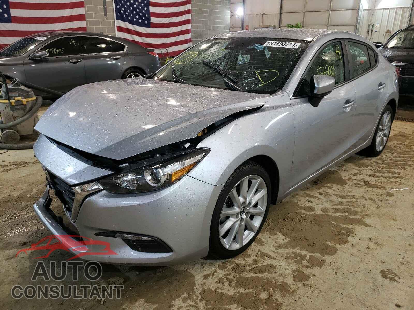 MAZDA 3 2017 - 3MZBN1V76HM107596