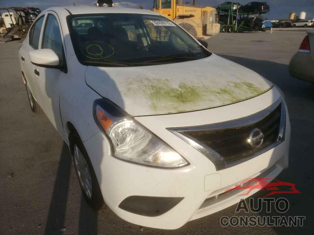 NISSAN VERSA 2017 - 3N1CN7AP8HL828642