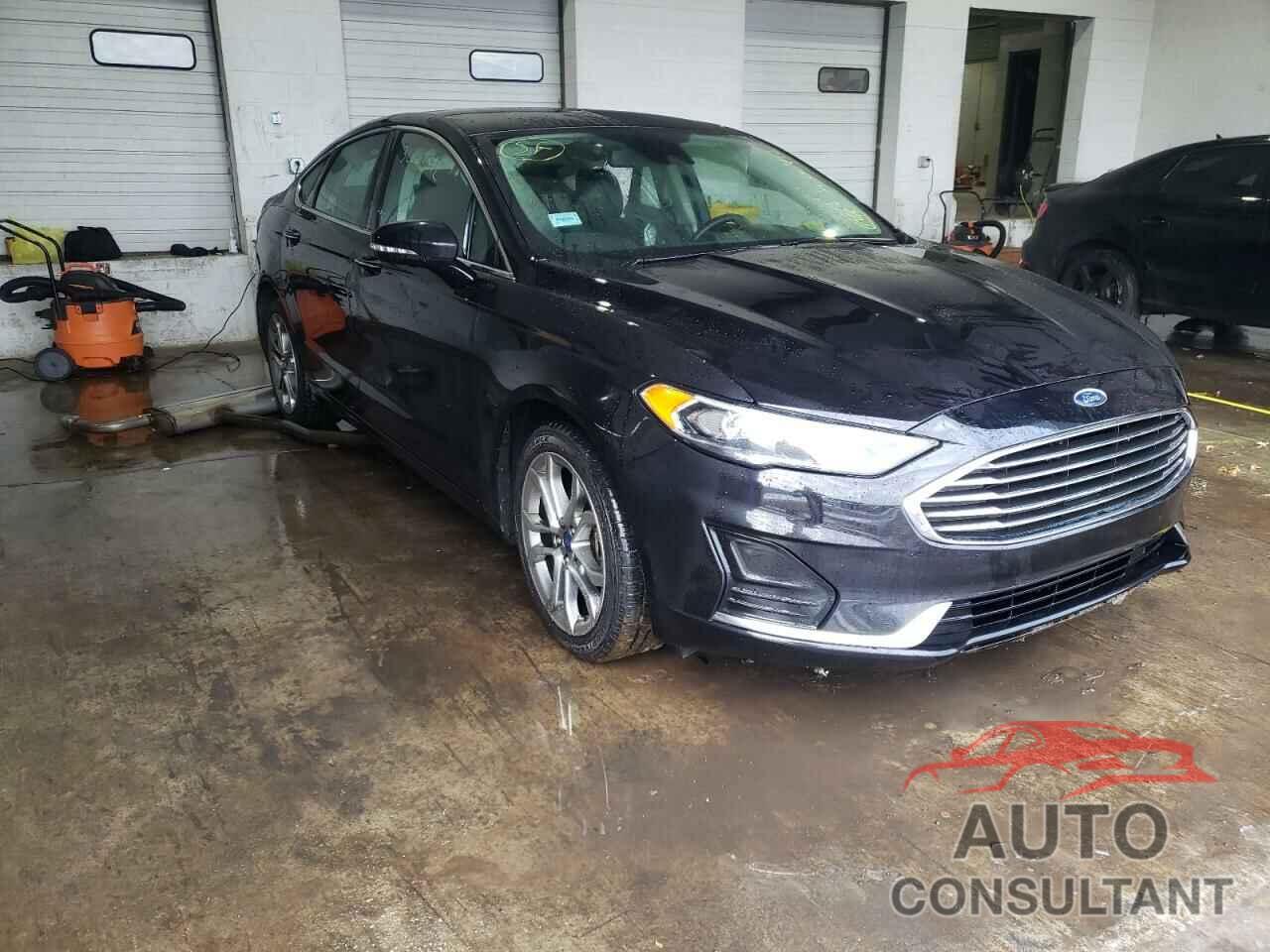 FORD FUSION 2019 - 3FA6P0CD2KR119357