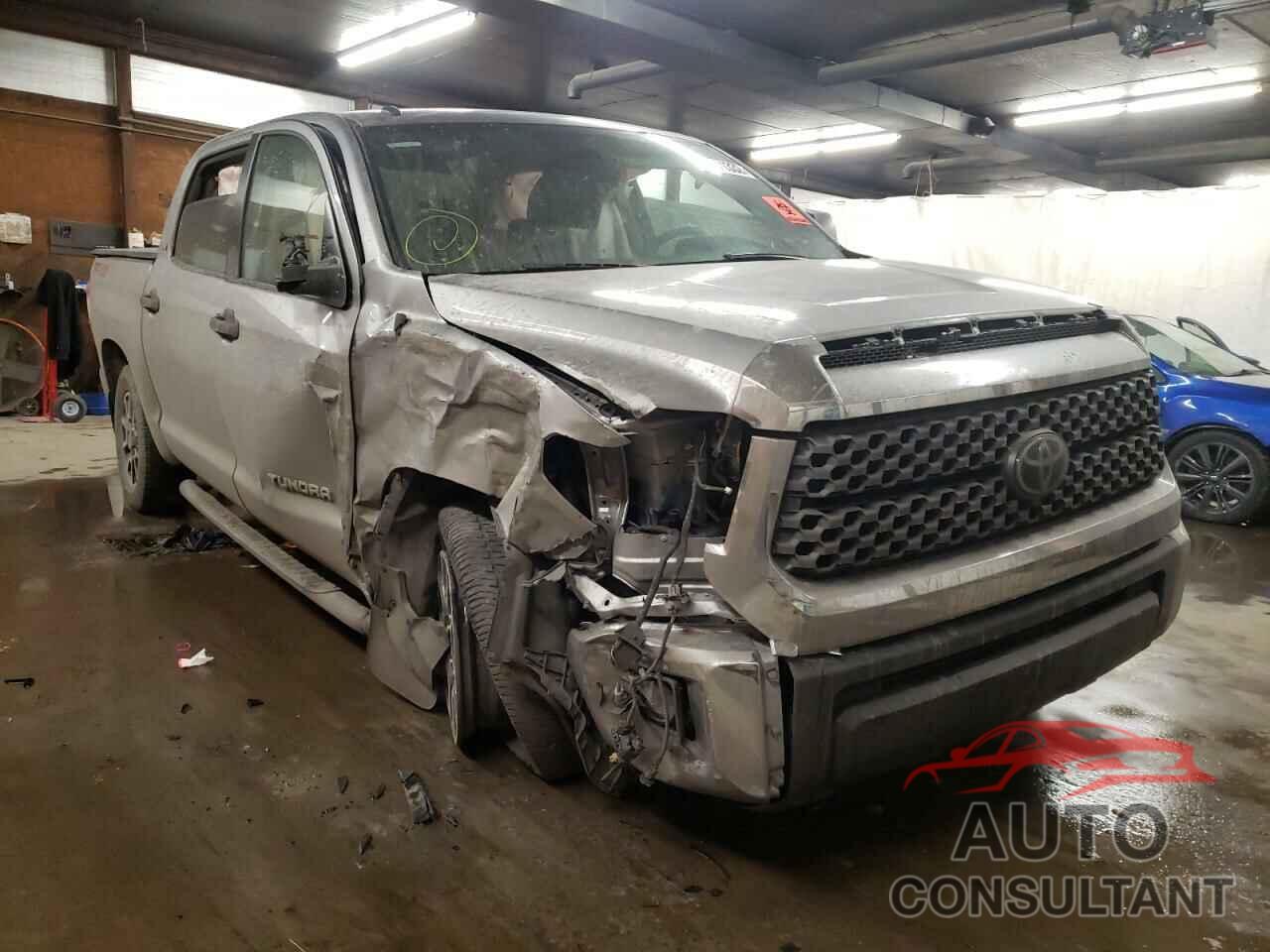 TOYOTA TUNDRA 2019 - 5TFDY5F17KX867672