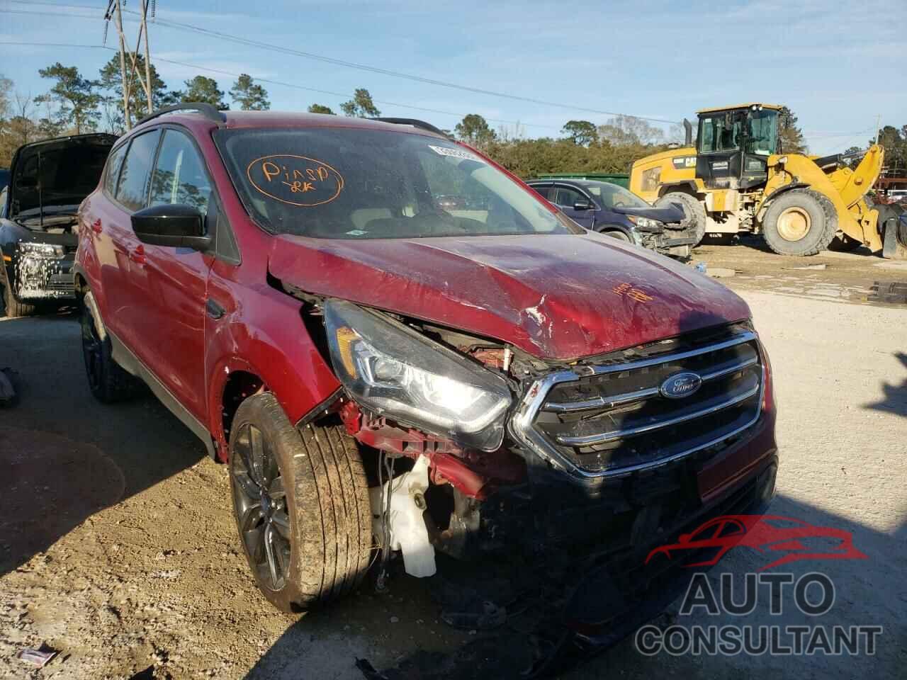 FORD ESCAPE 2017 - 1FMCU0GD5HUB36358