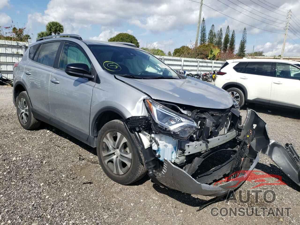 TOYOTA RAV4 2018 - 2T3ZFREV8JW514951