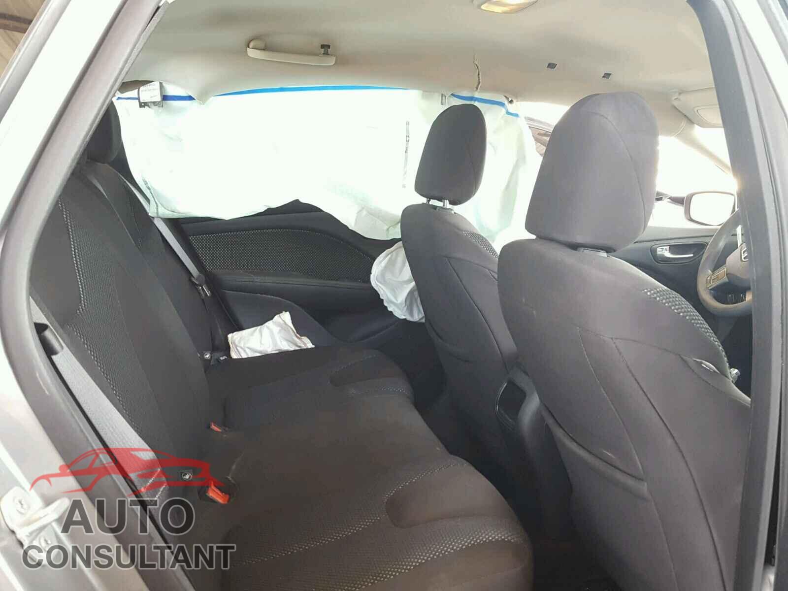DODGE DART 2015 - 1C3CDFAA9FD306938