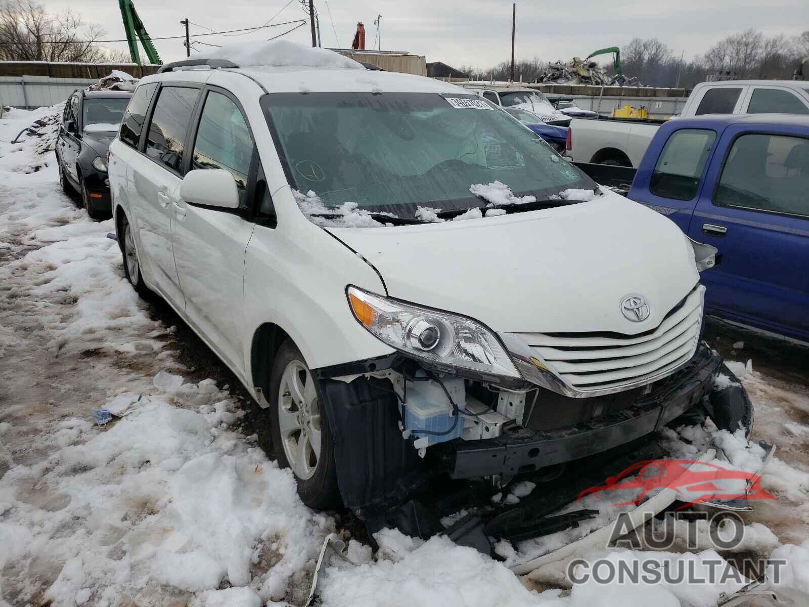 TOYOTA SIENNA 2017 - 5TDKZ3DC3HS794392