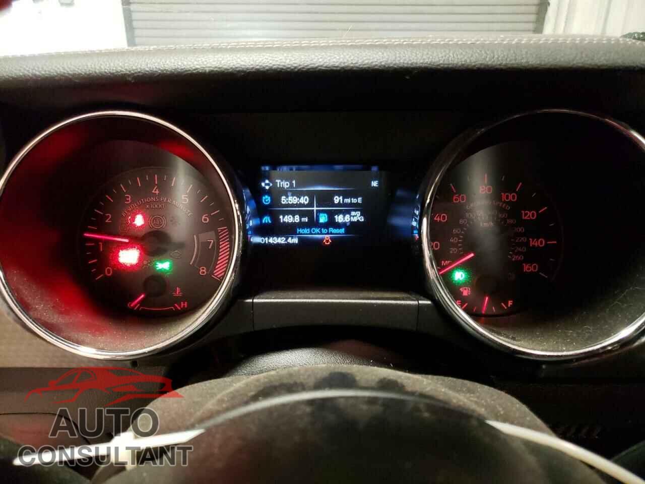 FORD MUSTANG 2017 - 1FA6P8CF8H5348220