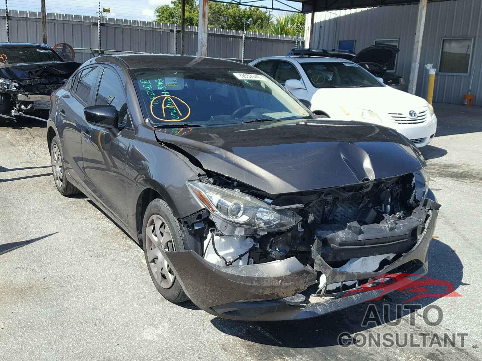 MAZDA 3 2015 - JM1BM1T72F1247065