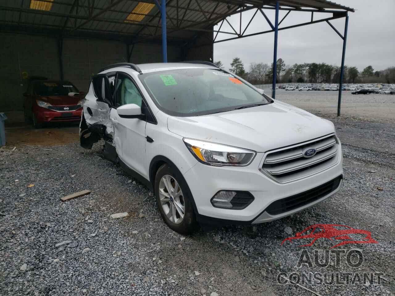 FORD ESCAPE 2018 - 1FMCU0GD3JUD25757