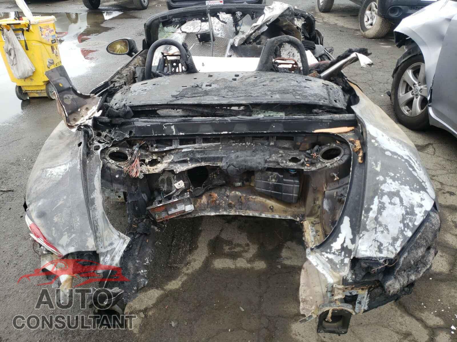 PORSCHE BOXSTER 2017 - WP0CA2A89HS220831