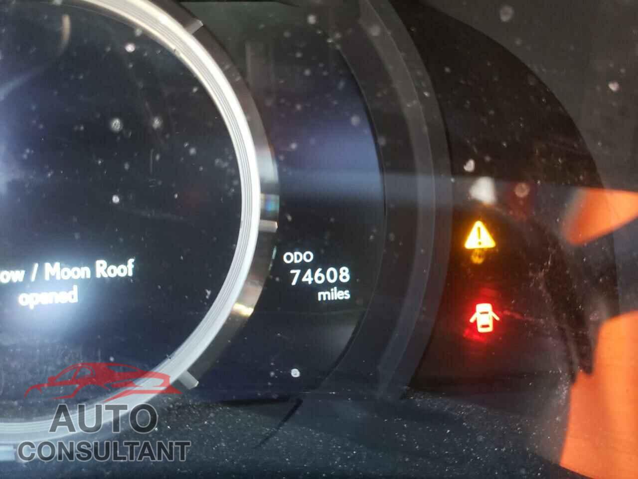 LEXUS IS 2016 - JTHBE1D20G5027366