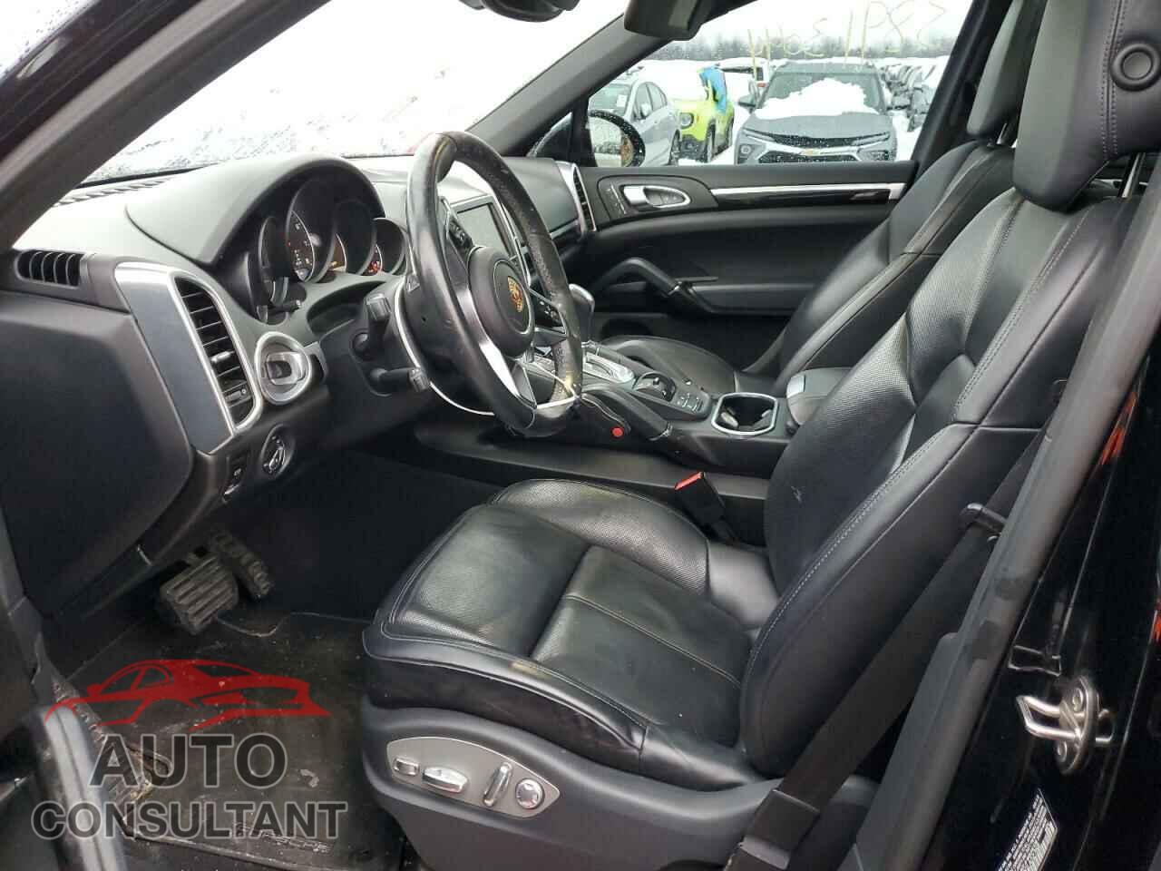 PORSCHE CAYENNE 2016 - WP1AA2A29GLA02768