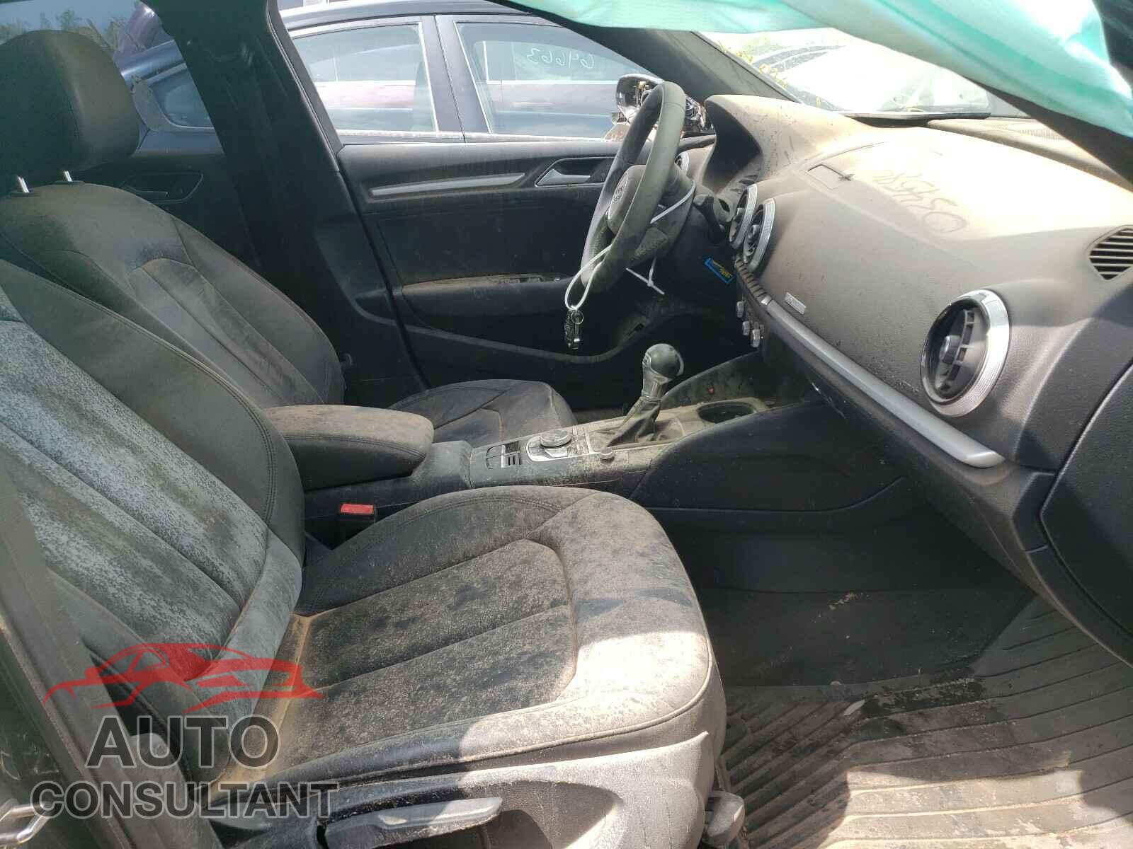 AUDI A3 2017 - WAUAUGFF0H1034584