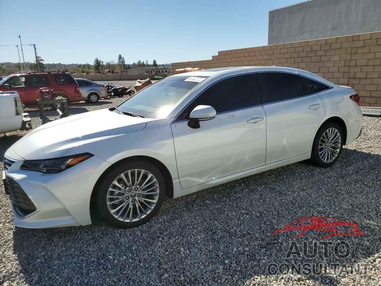 TOYOTA AVALON 2022 - 4T1DA1AB7NU011884