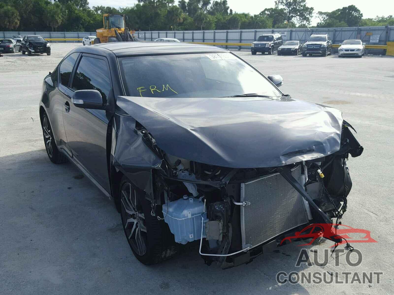 TOYOTA SCION 2016 - JTKJF5C78GJ024813