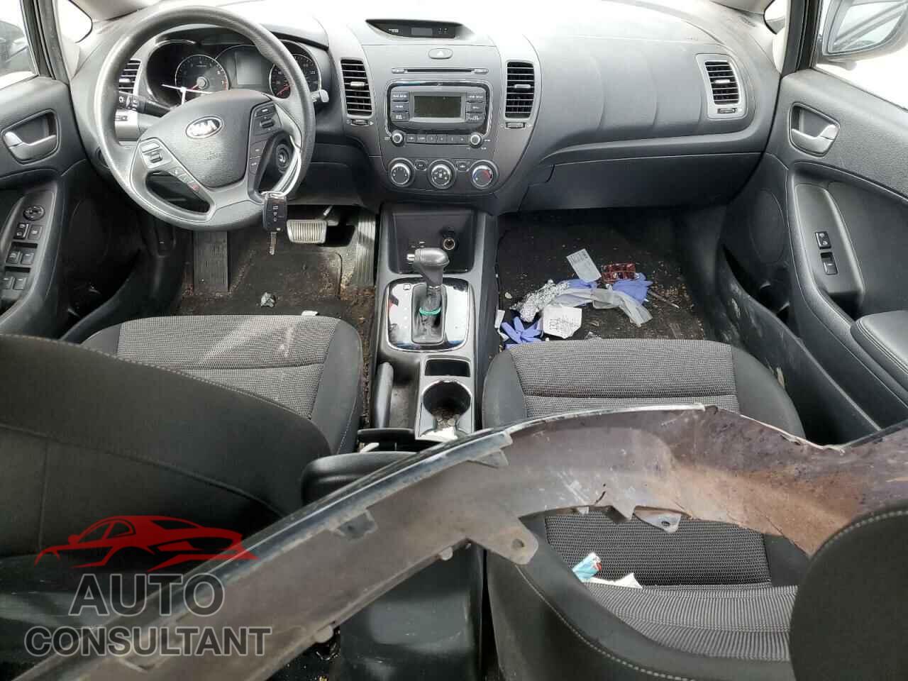 KIA FORTE 2017 - 3KPFK4A72HE028666
