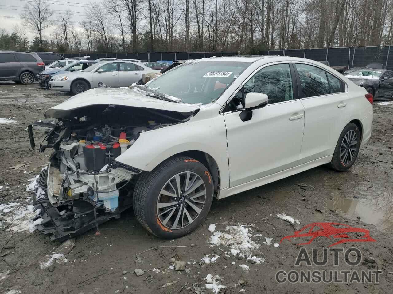 SUBARU LEGACY 2018 - 4S3BNAH63J3003158