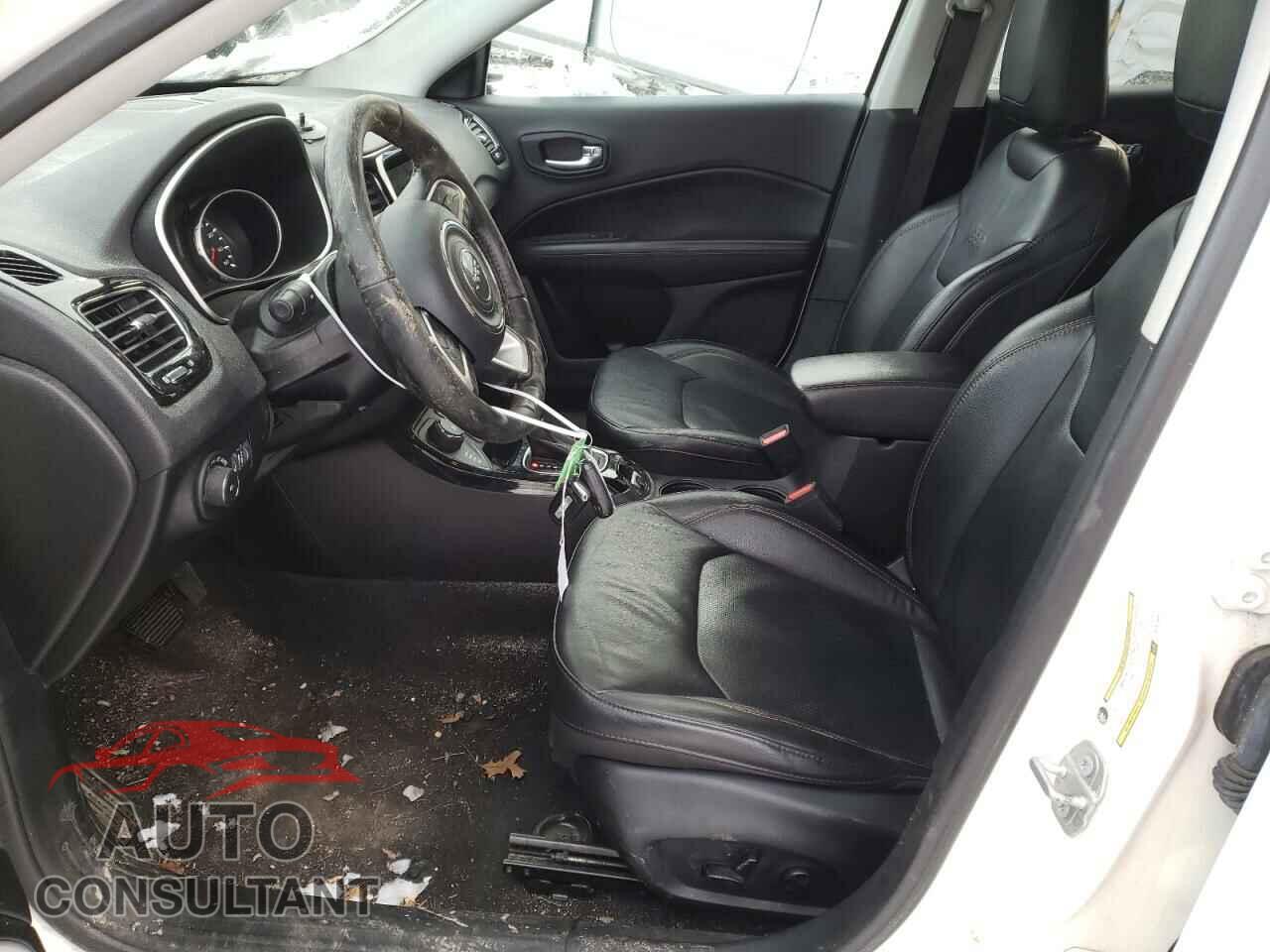 JEEP COMPASS 2021 - 3C4NJDCB0MT527620