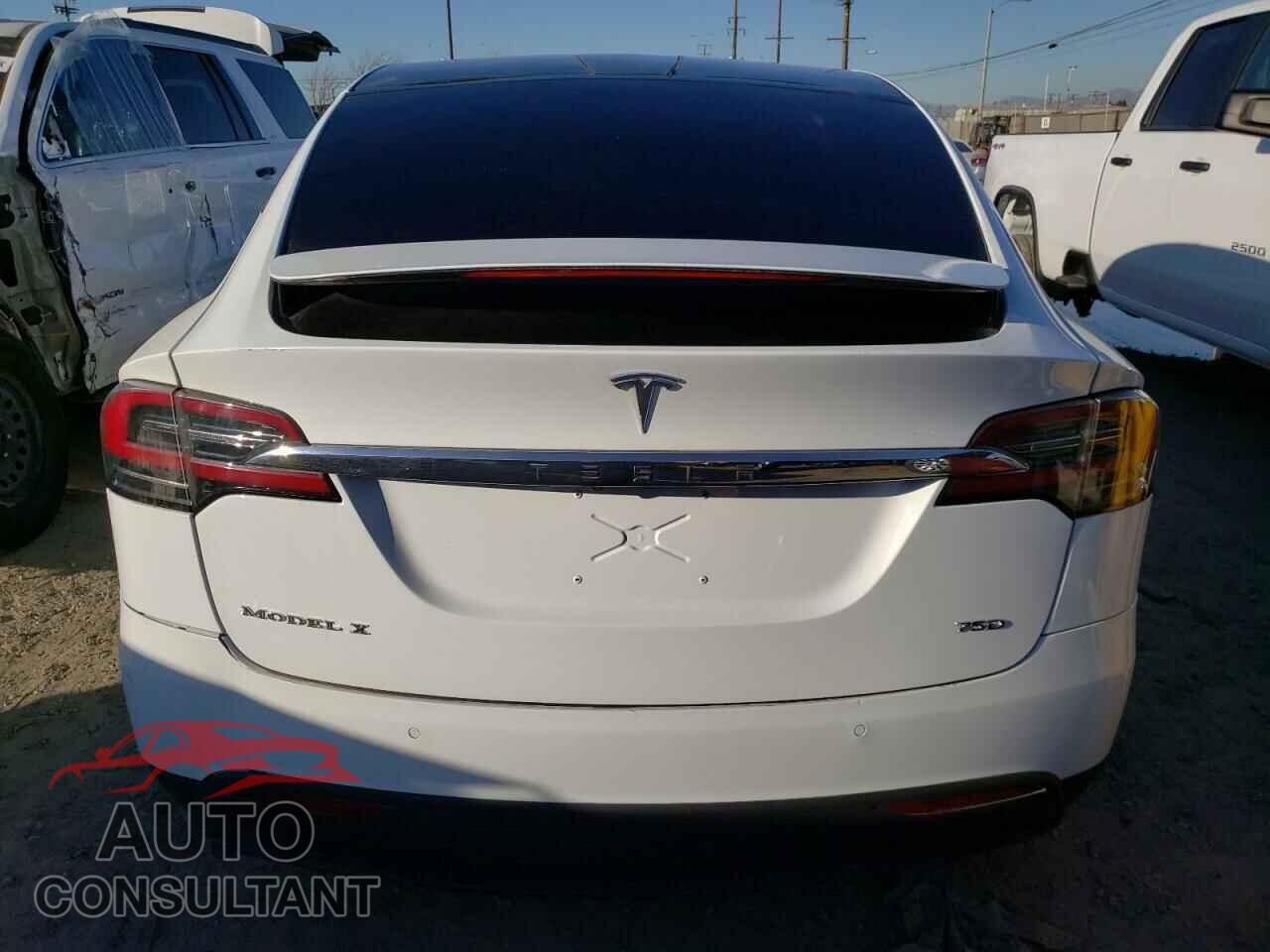 TESLA MODEL X 2016 - 5YJXCBE22GF018023